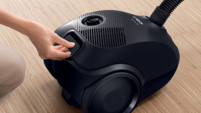 Пылесос  Bosch BGBS2LB1